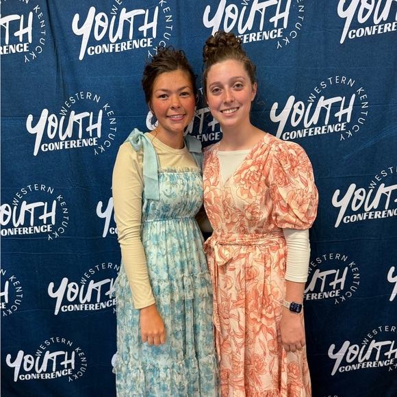 πΈ Meet your Posher, Abby πΈ - Picture 9 of 12